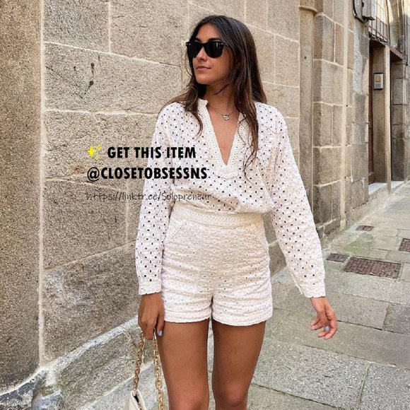 SOLD! ZARA Embroidered Eyelet Shorts* - Picture 6 of 16